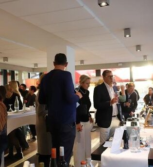 2. WEINMESSE mit Top Winzern der Region