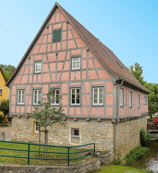 Historisches Fachwerk-Rathaus in Mulfingen-Ailringen | © Touristikgemeinschaft Hohenlohe e. V.  | Andi Schmid, Fotolevel