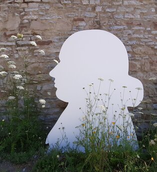 Hölderlin Silhouette im Scherenschnitt | Lauffen am Neckar | © Neckar-Zaber-Tourismus e.V.