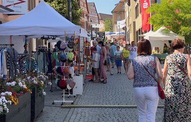 6. Eppinger Kunsthandwerkermarkt „Forum Artificium – Markt der Kunstfertigkeiten“ | © Artificium