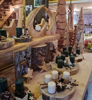 Adventsscheune in rustikalem Ambiente | © Roland Fischer