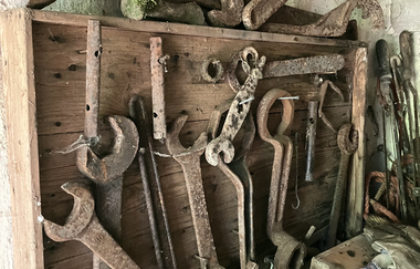 Ausstellung "Flickwerk – Upcycling durch die Jahrhunderte" aus der Sammlung Frank Dähling - im Stadt-und Fachwerkmuseum Alte Universität | © Stadt Eppingen