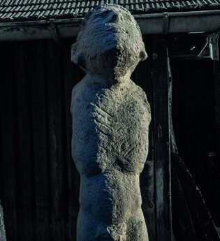 Skulptur Schützenberger, Ausstellung Mythos, Musik, Körper, Steinhauermuseum