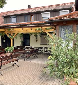 Besenwirtschaft im Weingut Heinrich | Obersulm | HeilbronnerLand | © Weingut Alexander Heinrich