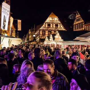 Brettener Weinmarkt bei Nacht