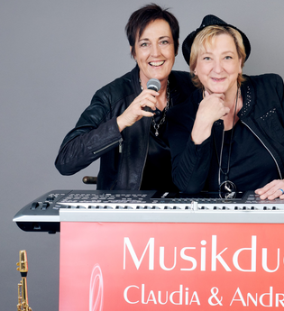 Claudia & Andrea - mit Modenschau der Anziehbar