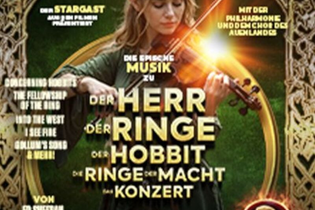 Plakat für ein Konzert mit Musik aus 'Der Herr der Ringe' und 'Der Hobbit', zeigt eine Frau mit Elfenohren, die Geige spielt. | © Star Entertainment GmbH
