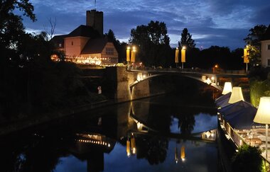 Wein auf der Insel | Weinfest Lauffen am Neckar | HeilbronnerLand | © Stadt Lauffen am Neckar