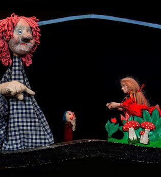 Die Hexe Zitterknittel | © Prinzessin Gisela Theater