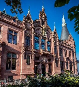 Die Universität in der Altstadt