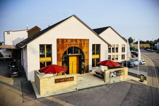 Außenbereich am Weinkonvent - schöne Sommer-Open-Air-Location | HeilbronnerLand | © Weinkonvent Dürrenzimmern eG