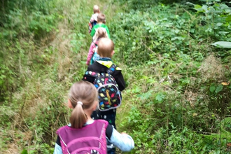 Dora Fledermaus - Mitmachgeschichte | © Angelika Hering