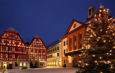 Einschalten der Weihnachtsbeleuchtung in Eppingen