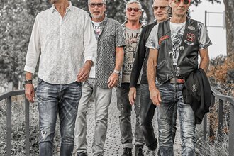 Eppinger Festivalsommer 2026 - Abschlussfete mit midLIFE auf der Bühne im Weiherpark | © midLIFE