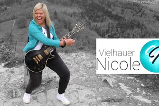 Eppinger Festivalsommer 2026 - SUNDOWNER - Nicole Vielhauer auf der Weiherterrasse | © Nicole Vielhauer