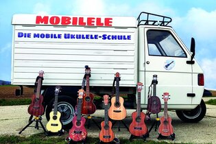 Eppinger Festivalsommer 2026 - Ukulele schnuppern mit der Mobilele – im Weiherpark | © MOBILIE UKULELE Schule