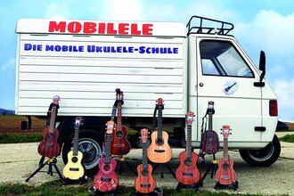 Eppinger Festivalsommer 2026 - Ukulele schnuppern mit der Mobilele – im Weiherpark | © MOBILIE UKULELE Schule