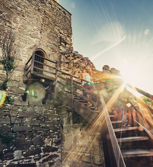 Burgruine Löwenstein | Aussichtsturm HeilbronnerLand | © Touristikgemeinschaft HeilbronnerLand