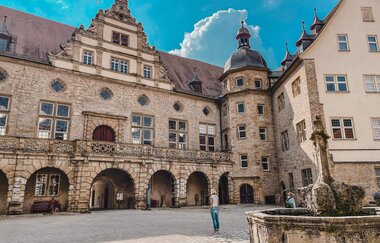 Schloss Weikersheim Innenhof | © TMBW