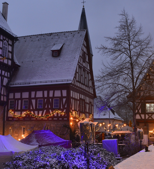 Gaildorfer Schloss-Weihnachtsmarkt | © Stadt Gaildorf