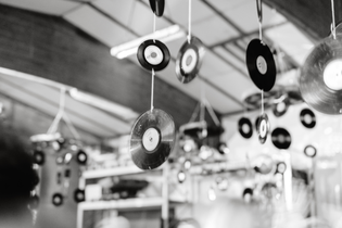 Golters 80er 90er Party im Weingut im Klee | © Golter -Weingut im Klee GbR