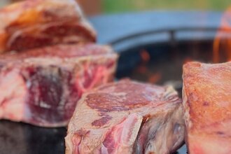 Grill & Wein | Im Schlosspark "bei Dippon´s"