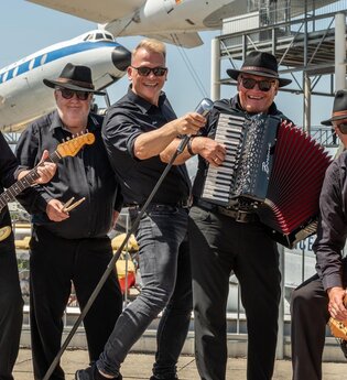 Happy Hour Band