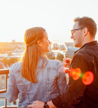 Heilbronn erleben - Sonnenuntergang über den Dächern der Stadt