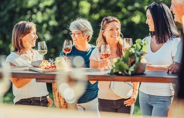Weinausschank am Mönchsbergsee | HeilbronnerLand | © Touristikgemeinschaft HeilbronnerLand
