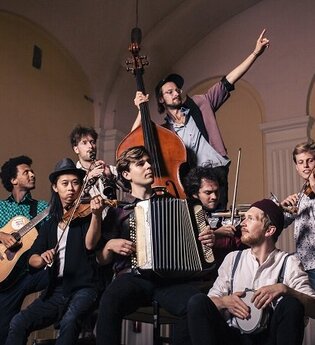 Hepta Polka: Folksound Europa