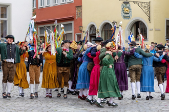 Der Historische Schäfertanz in Rothenburg ob der Tauber  | © Rothenburg Tourismus Service, W. Pfitzinger