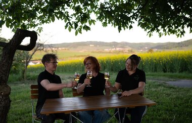 Hofcafe | Salon im Grün