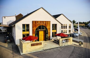 Außenbereich am Weinkonvent - schöne Sommer-Open-Air-Location | HeilbronnerLand | © Weinkonvent Dürrenzimmern eG