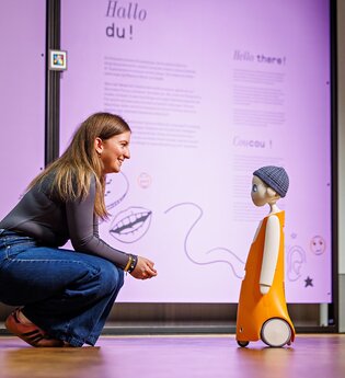 KI, was geht? | © Verwendung nur im Rahmen redaktioneller Berichterstattung über die experimenta Heilbronn gestattet. Quelle: experimenta gGmbH