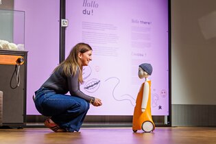 KI, was geht? | © Verwendung nur im Rahmen redaktioneller Berichterstattung über die experimenta Heilbronn gestattet. Quelle: experimenta gGmbH
