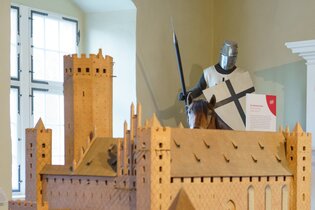 Ein Modell der Burg Rehden im Ausstellungsraum des Museums | © Björn Hänssler
