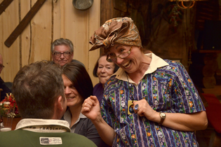 Köstliches Hütten-Kabarett | © bild-media