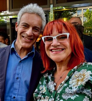 Lou Hoffner & Gedeon Burkhard: "Liebe, Lust & Hexenschuss"
