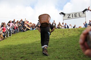 Löwensteiner Bockrennen mit traditionellem Herbstfest | © Stadt Löwenstein