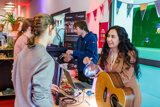 Maker Faire Heilbronn | © Verwendung nur im Rahmen redaktioneller Berichterstattung über die experimenta Heilbronn gestattet. Quelle: experimenta gGmbH