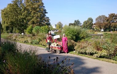 Märchenspaziergang | Märchenerzählerinnen | HeilbronnerLand | © Märchen Balsam-Team