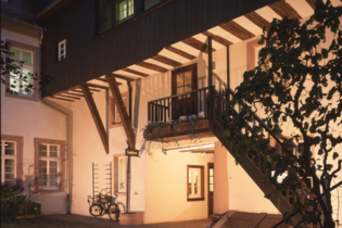 Bild des Friedrich-Ebert-Hauses am Abend