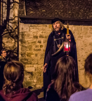 Die Rothenburger Nachtwächterführung | © Rothenburg Tourismus Service, Schöbel