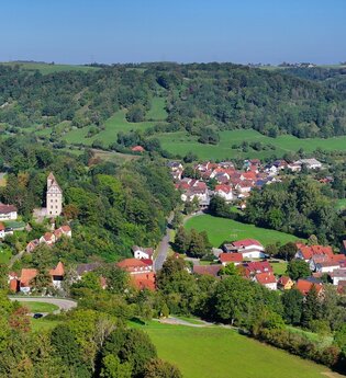 Blick auf Buchenbach bei Mulfingen | © Touristikgemeinschaft Hohenlohe e. V. | Andi Schmid