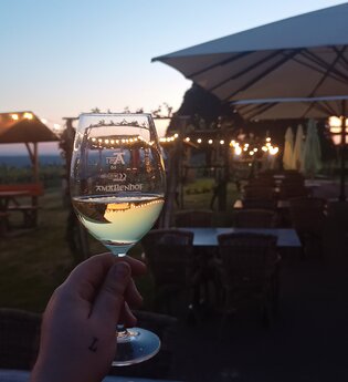 Pfingsten auf der BERG.WEIN.TERRASSE auf dem Amalienhof | © Sandra Böhringer