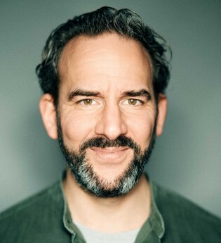 Philipp Scharrenberg "Wahr, aber falsch" - Vorpremiere | © Marvin Ruppert