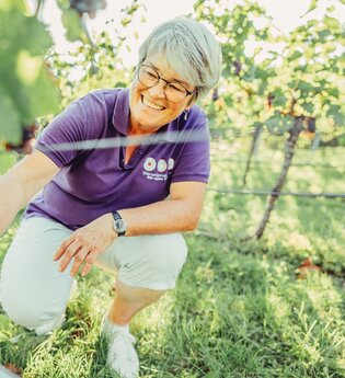 WeinErlebnisFührerin Heidi Brose-Schilling | HeilbronnerLand | © Touristikgemeinschaft HeilbronnerLand
