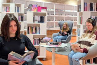 "Quiet Reading Community" Foto: Stadtbücherei Heidelberg