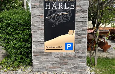 Werbeschild Weingut Härle | Abstatt| HeilbronnerLand | © Weingut Härle