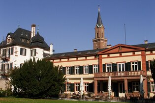 Rund ums Schloss - Stein und Grün erzählen Geschichten | © TI Weinheim